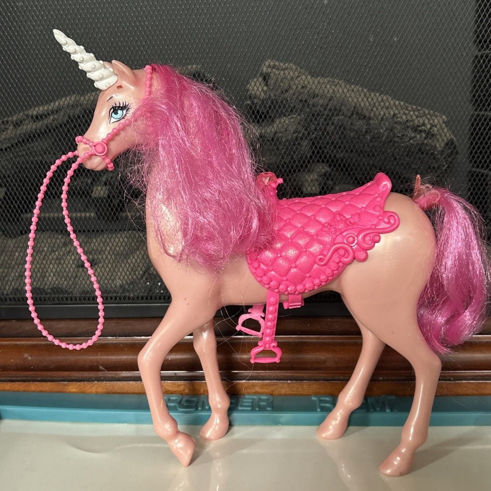 BARBIE PINK UNICORN WITH HAIR YOU CAN COMB